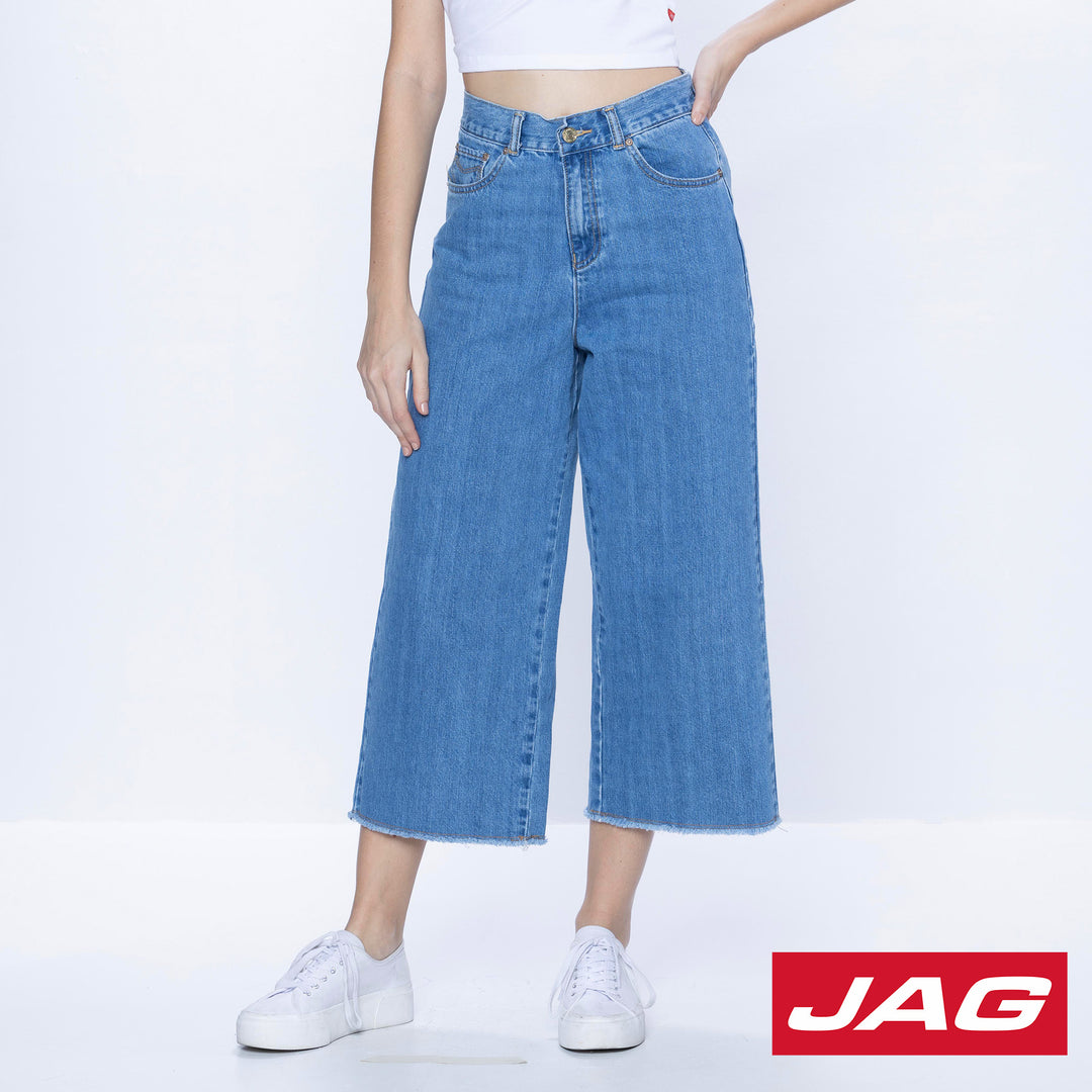 Jag Ladies Sexy Loose Crop Jeans 23" Inseam in Bio Med Wash